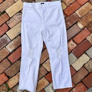 Express white distressed pant Sz 14s
